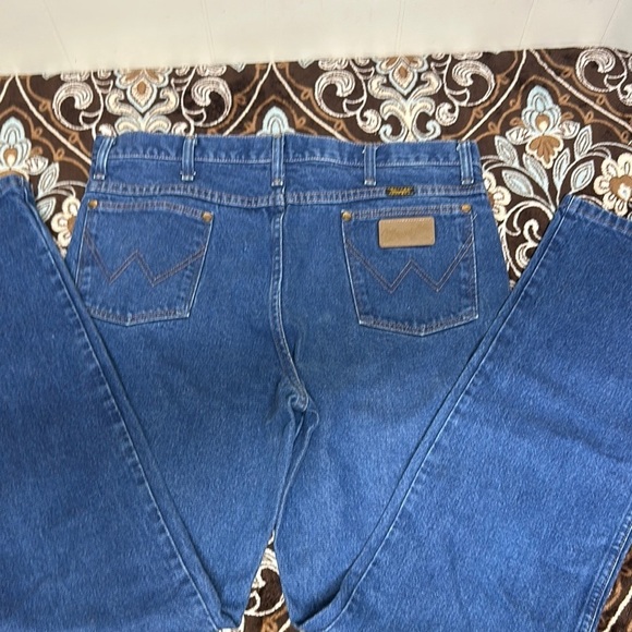 Wrangler Other - Wrangler Blue Relaxed Jeans with Classic Indigo Finish